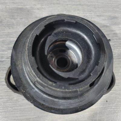 Опора амортизатора передня права Ford Focus mk3 11-18 F1FZ-3A197-C