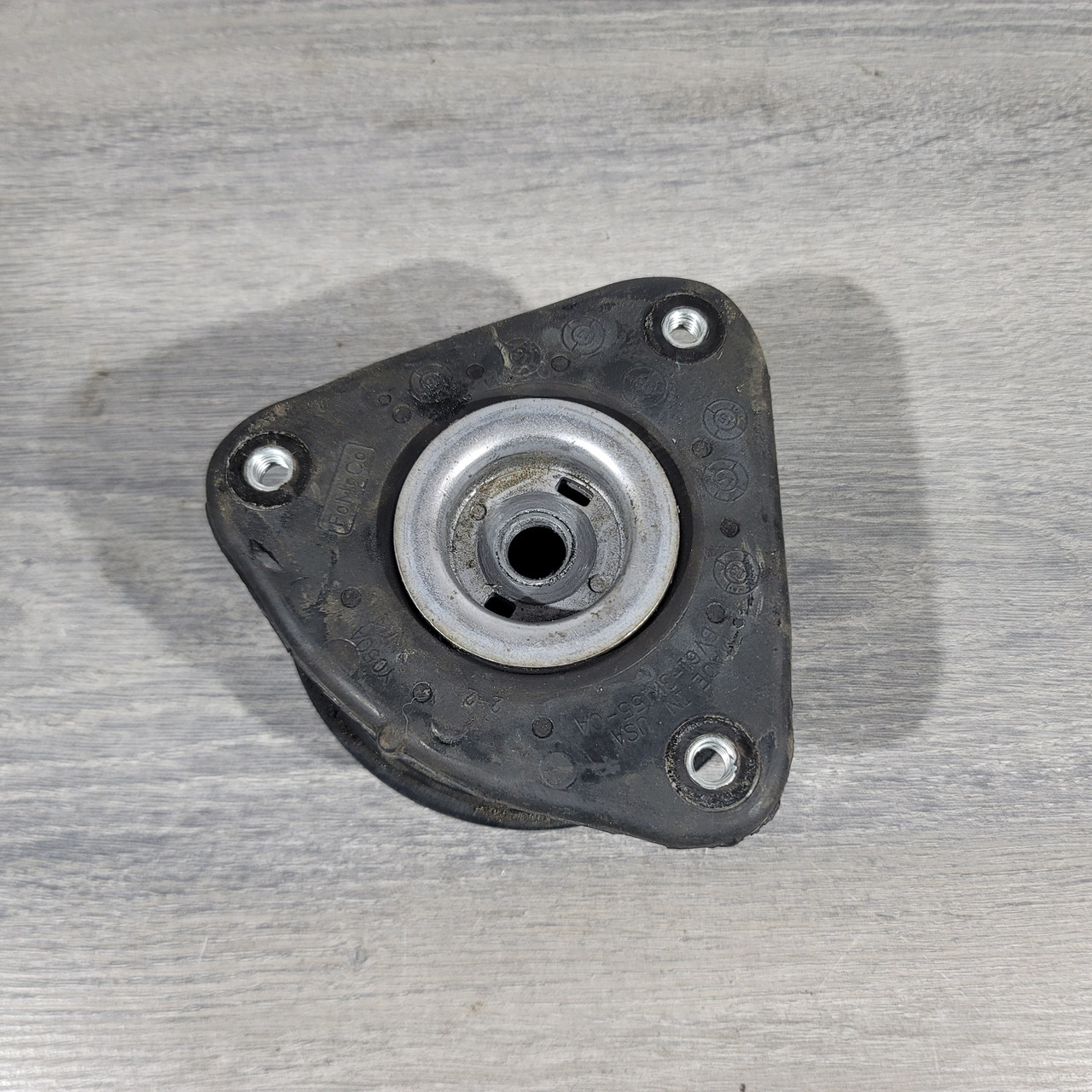 Опора амортизатора передня права Ford Focus mk3 11-18 F1FZ-3A197-C - Зображення 3