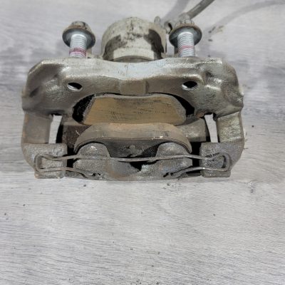 Суппорт передній правий Ford Focus mk3 11-18 CV6Z-2B120-A