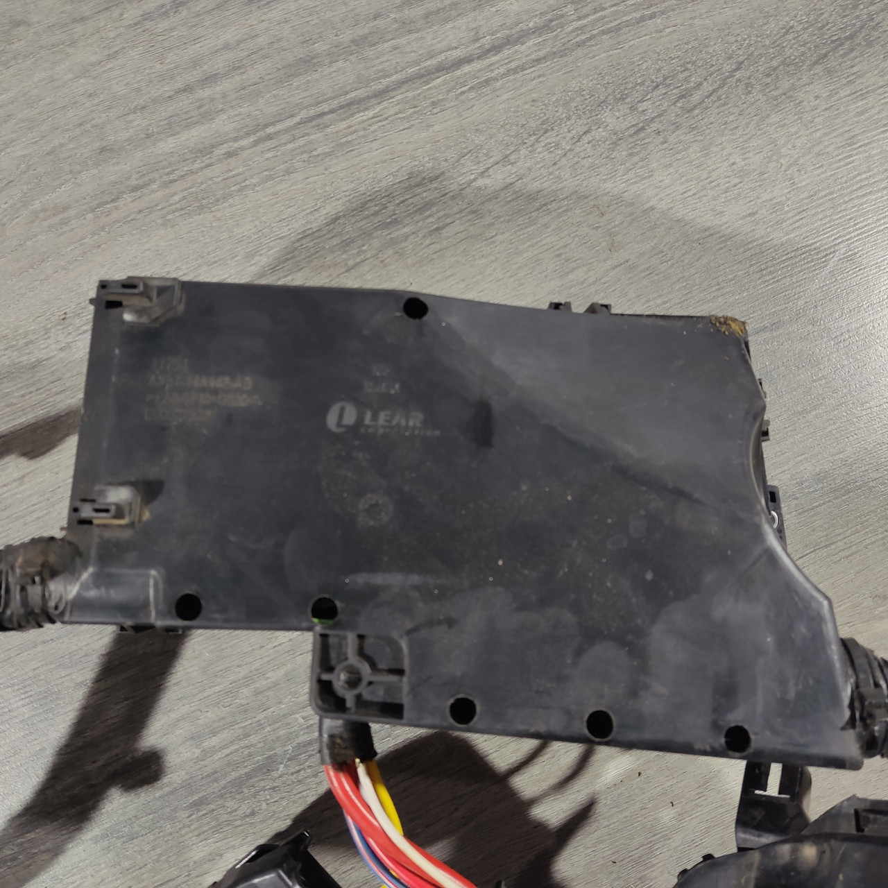 Блок запобіжників підкапотний Ford Focus mk3 11-18 2.0 AV6T-14A067-AD - Зображення 5