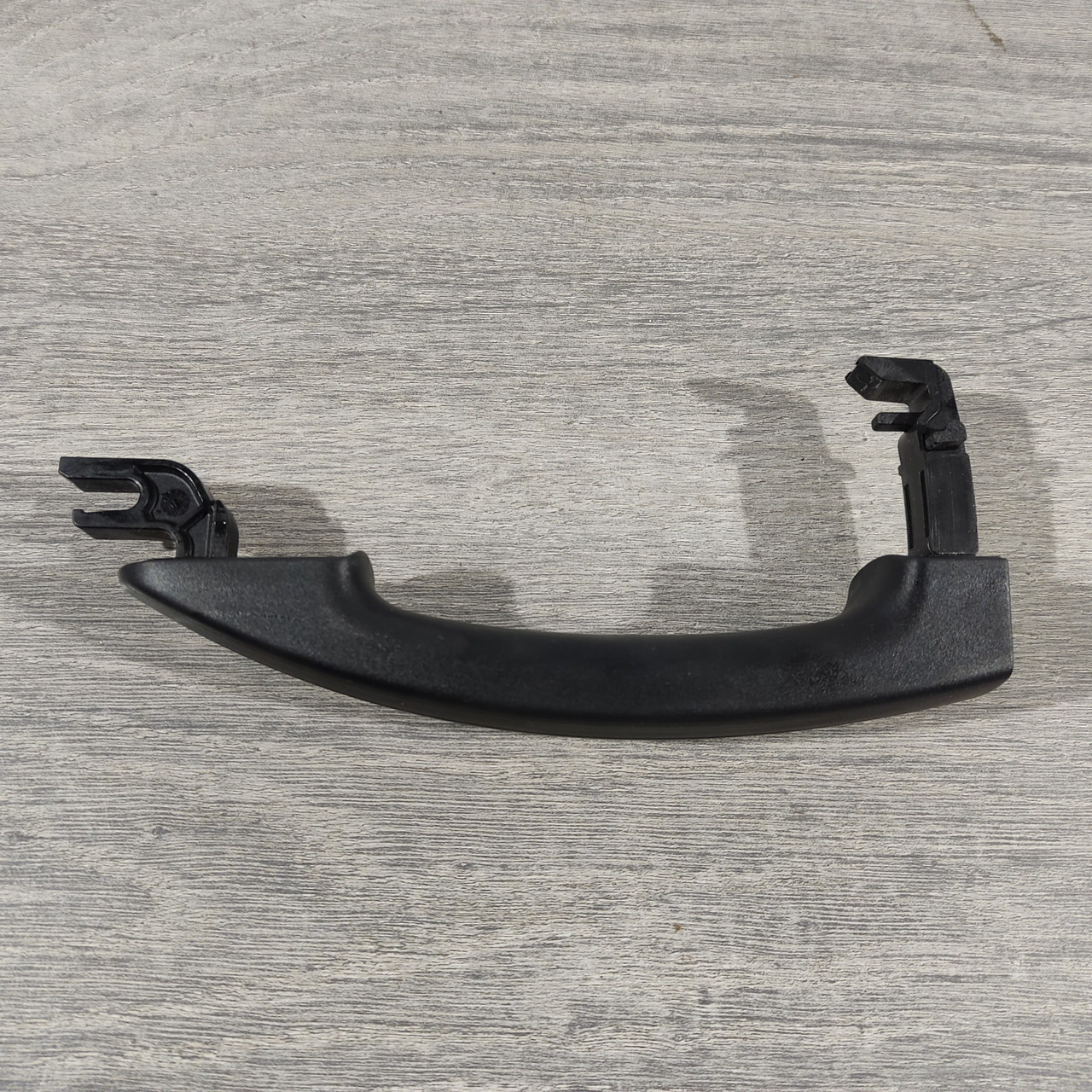 Ручка дверей зовнішня Ford Focus mk3 11-18 глянець CV6Z-5422404-DA