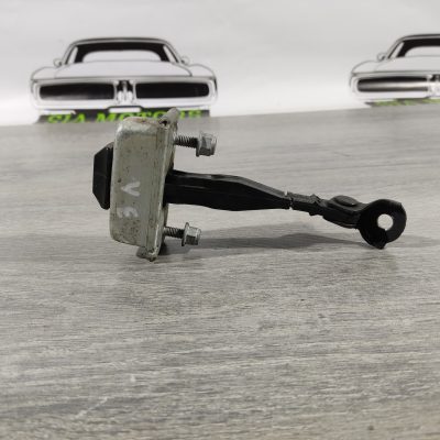 Обмежувач дверей Ford Focus mk3 11-18 CP9Z-5823500-A