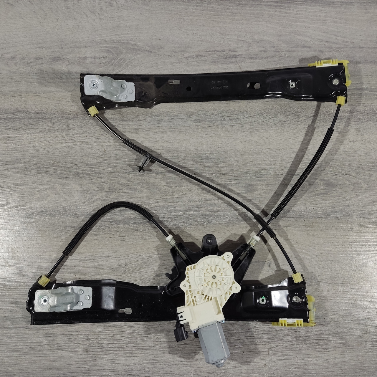Склопідіймач з мотором передній лівий Ford Focus mk3 11-18 2 піна CM5Z-5823201-B - Зображення 3