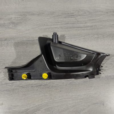Накладка порога задня права Ford Focus mk3 11-18 чорна CV6Z-5413228-BB