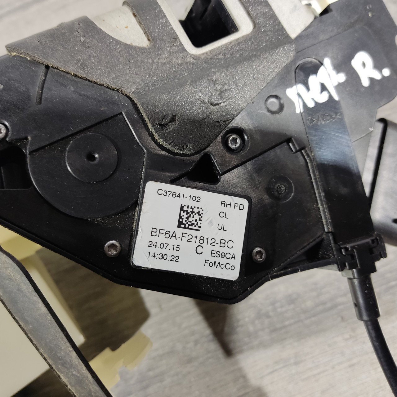 Замок дверей у складі передньої правої Ford Focus mk3 11-18 F1EZ-58219A64-A - Зображення 3