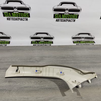 Накладка передньої стійки верхня права Ford Focus mk3 11-18 сіра GM5Z-5803598-AB