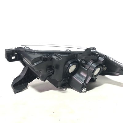 8111004250 Фара права TOYOTA TACOMA (2016-19), (81110-04250)