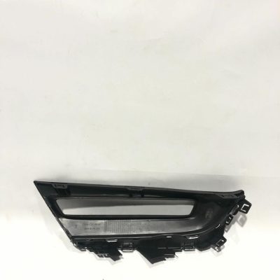 71106TLYH01 Накладка ходових вогнів права HONDA CR-V (2017-19), (71106-TLY-H01)