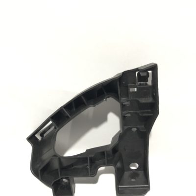 71140T7A000 Кріплення фари праве HONDA HR-V (2016-18), (71140-T7A-000)