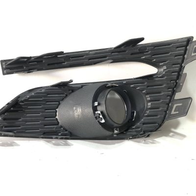 84095932 Накладка протитуманки ліва CHEVROLET CRUZE (2016-19), (84095932)
