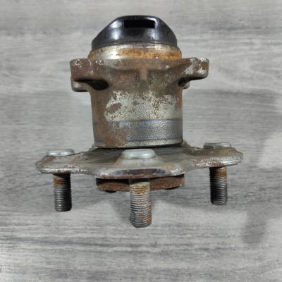 Ступиця задня ліва Nissan Sentra 13-19 43202-4AF0A