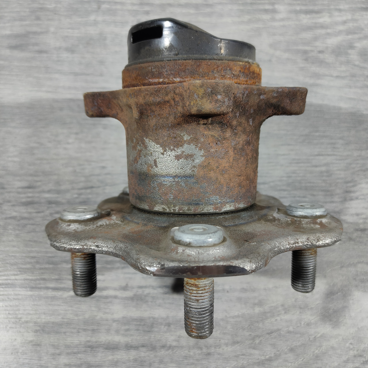Ступиця задня права Nissan Sentra 13-19 43202-4AF0A - Зображення 3