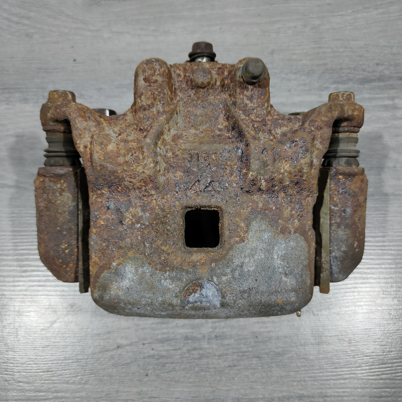 Суппорт передній лівий Nissan Sentra 13-19 1.8 41011-3SG0C - Зображення 4