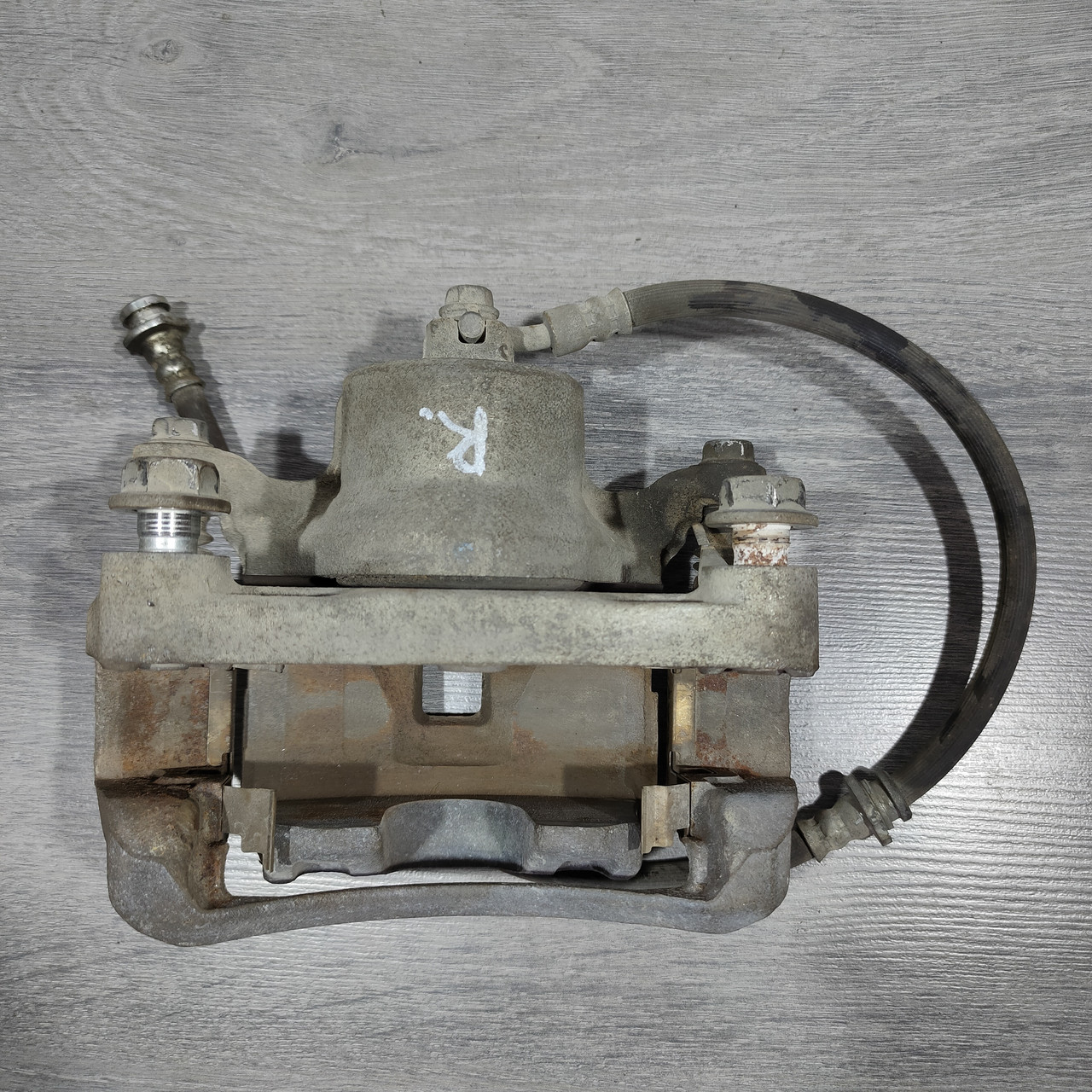 Суппорт передній правий Nissan Sentra 13-19 1.8 41001-3SG0C - Зображення 4