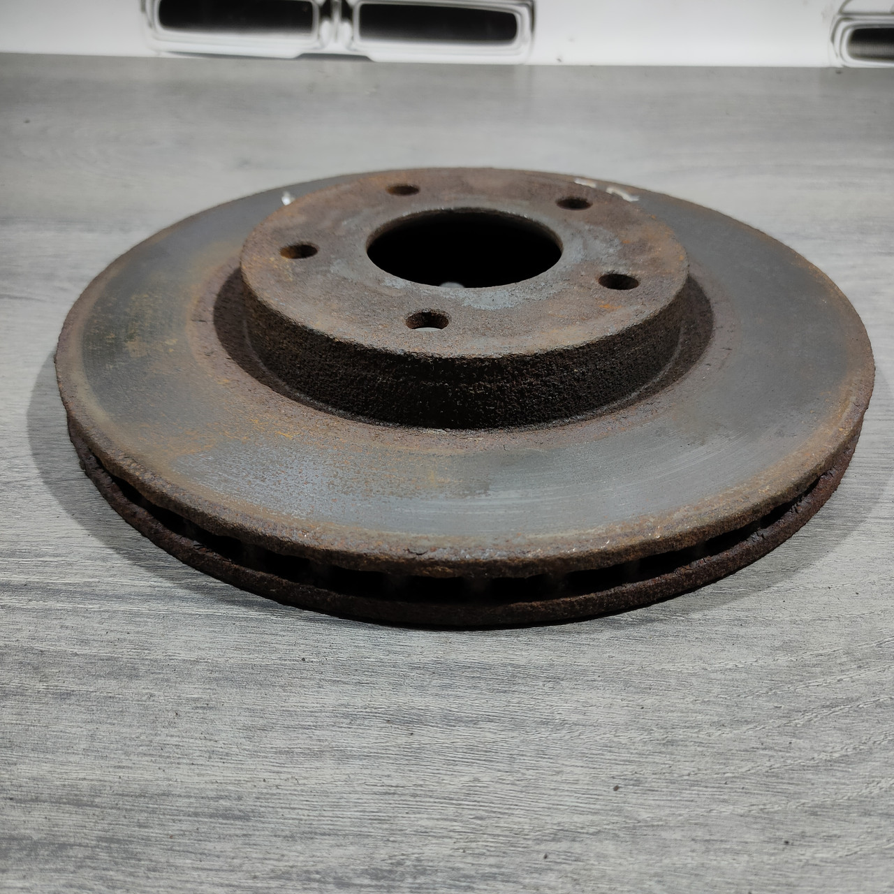 Диск гальмівний передній лівий Nissan Sentra 13-19 1.8 40206-3SG0B - Зображення 4