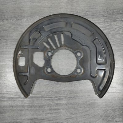 Кожух гальмівного диска передній лівий Nissan Sentra 13-19 1.8 41161-3RJ0A
