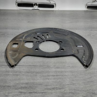 Кожух гальмівного диска передній правий Nissan Sentra 13-19 1.8 41150-3RJ0B
