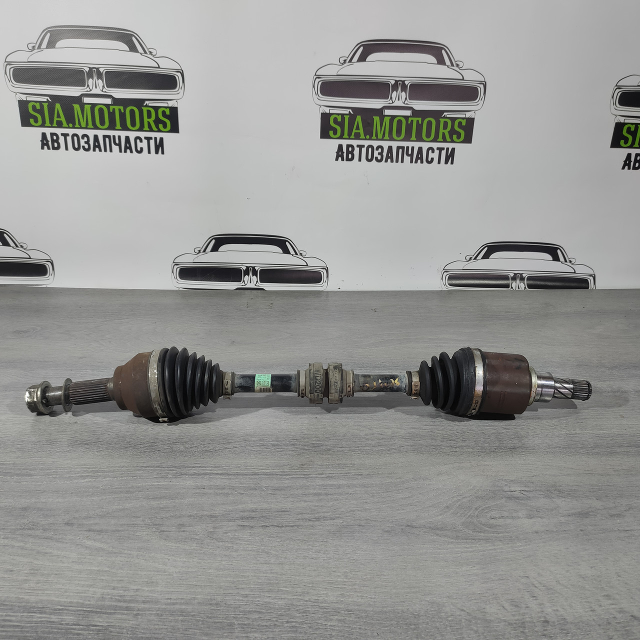 Привод напівось передня ліва Nissan Sentra 13-19 1.8 CVT 39101-3RC0A