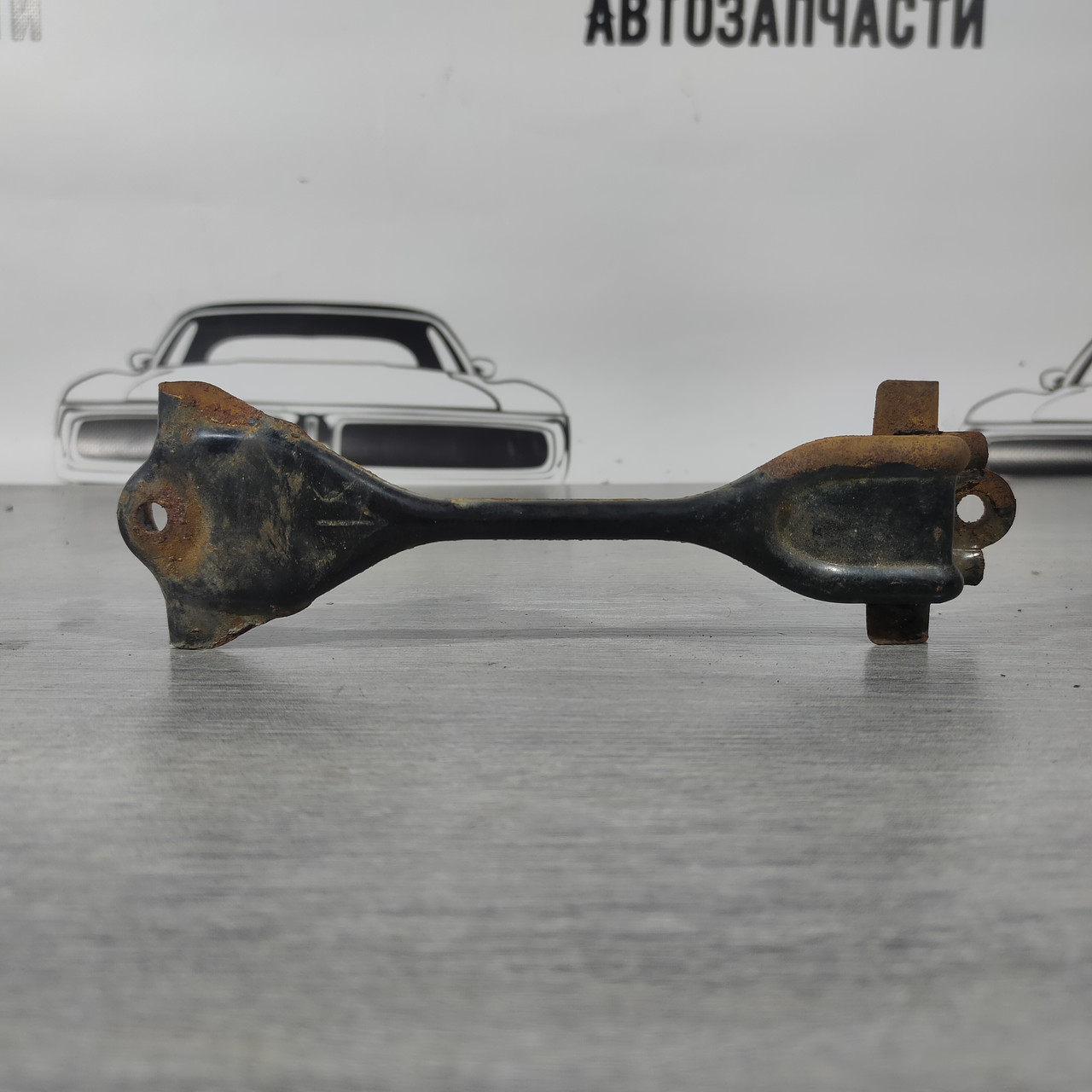 Кріплення АКБ Nissan Sentra 13-19 1.8 2,5 24420-4M800