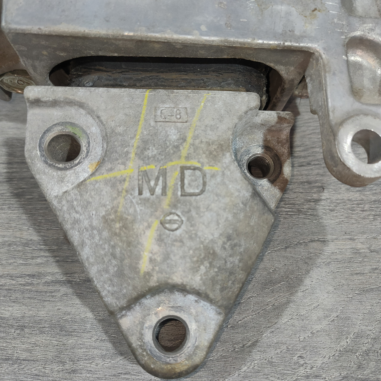 Подушка двигуна ліва Nissan Sentra 13-19 1.8 11220-1KG0A - Зображення 10