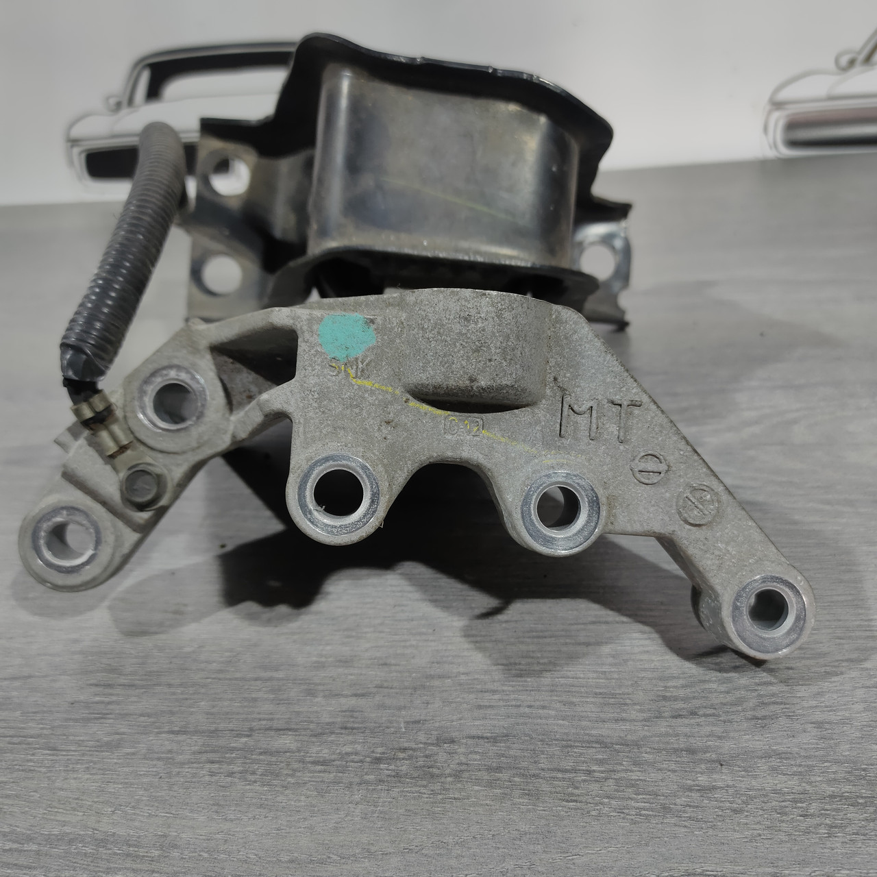 Подушка двигуна права Nissan Sentra 13-19 1.8 11210-5UD0A - Зображення 3