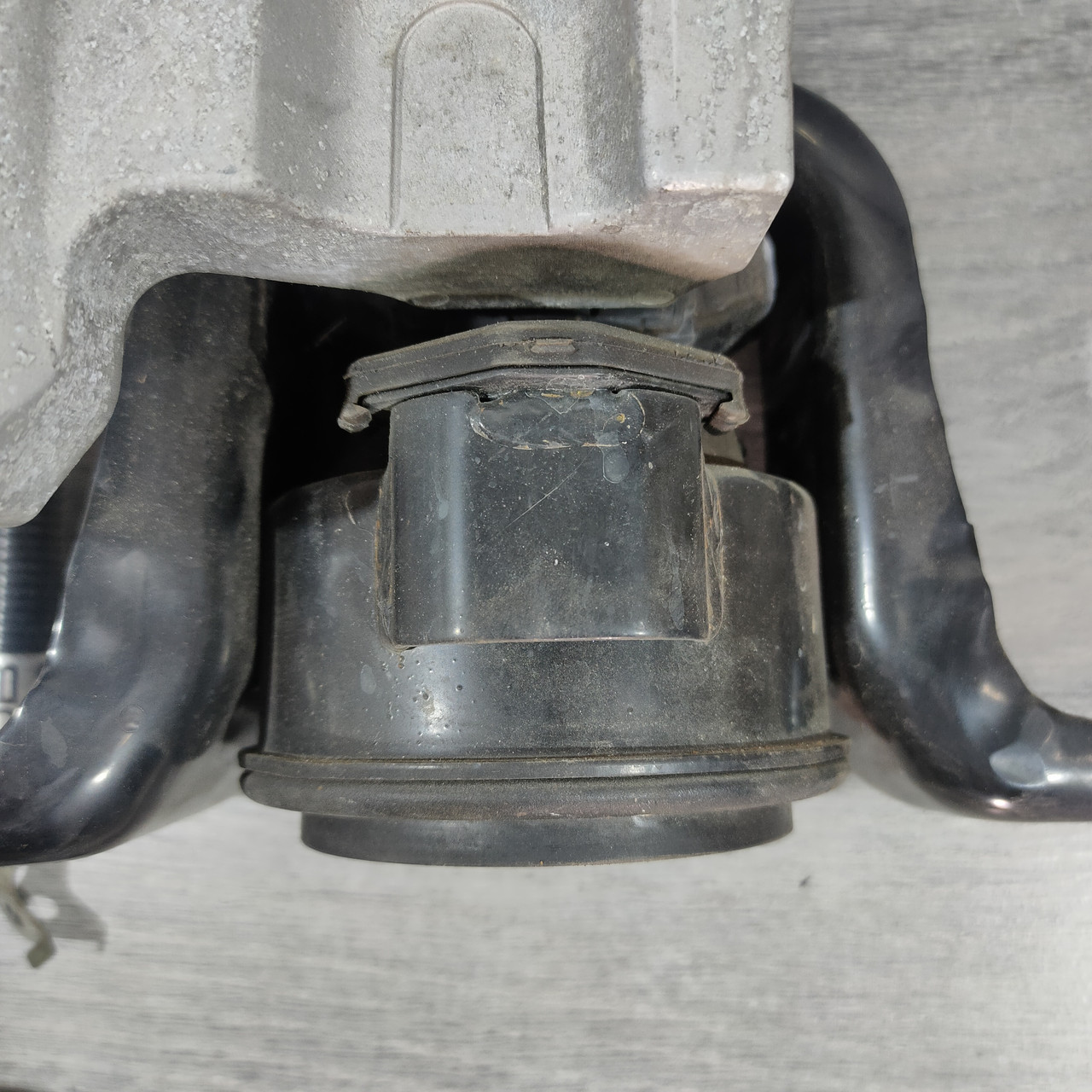Подушка двигуна права Nissan Sentra 13-19 1.8 11210-5UD0A - Зображення 5