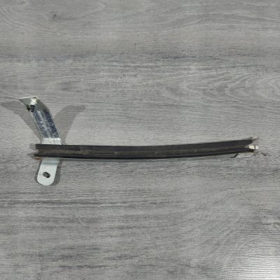 Напрямні скла дверей передньої лівої задня Nissan Sentra 13-19 80387-3SB0A