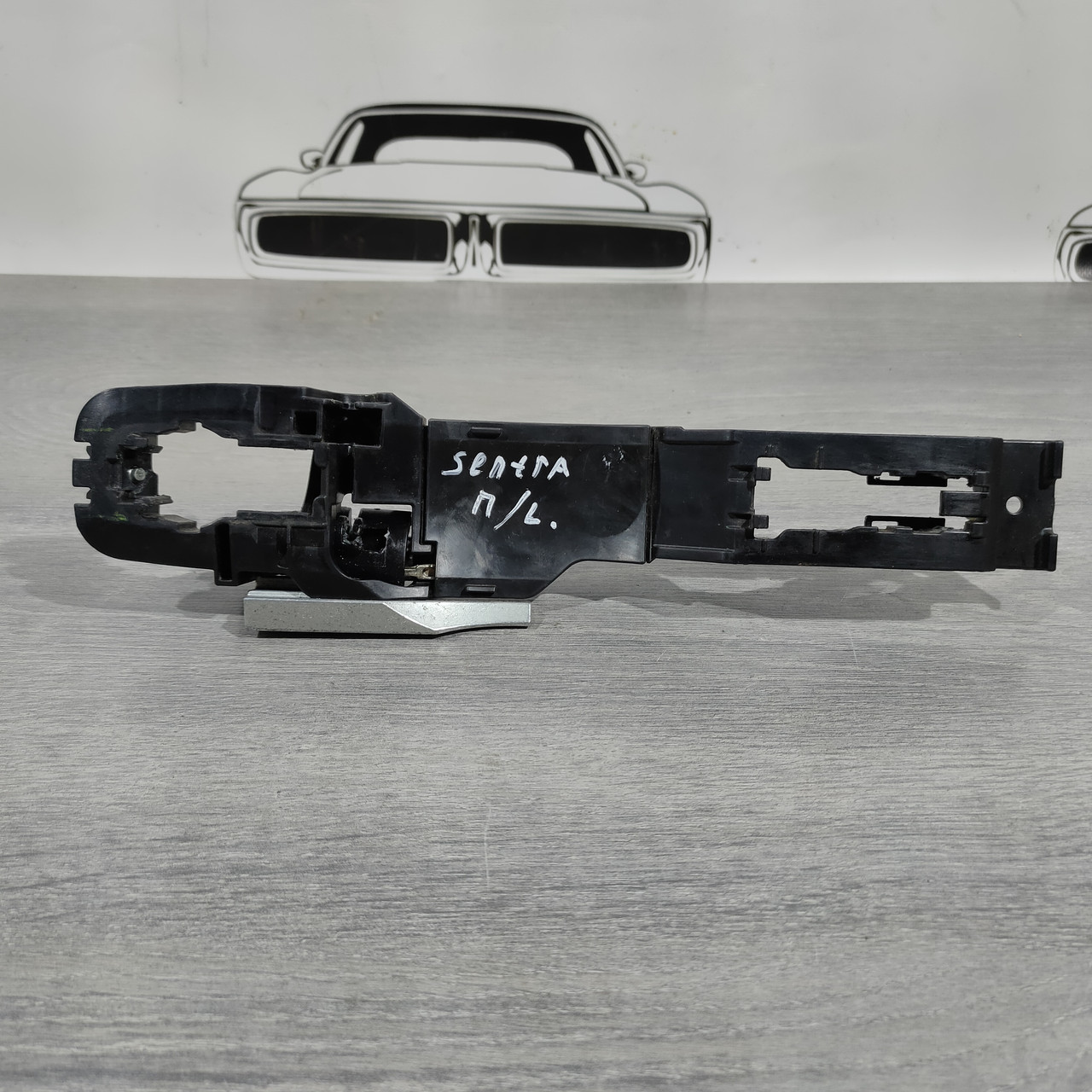 Механізм ручки дверей передньої лівої Nissan Sentra 13-19 80611-3SG0A