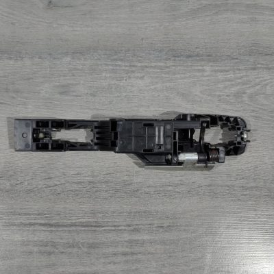Механізм ручки дверей передньої лівої Nissan Sentra 13-19 80611-3SG0A