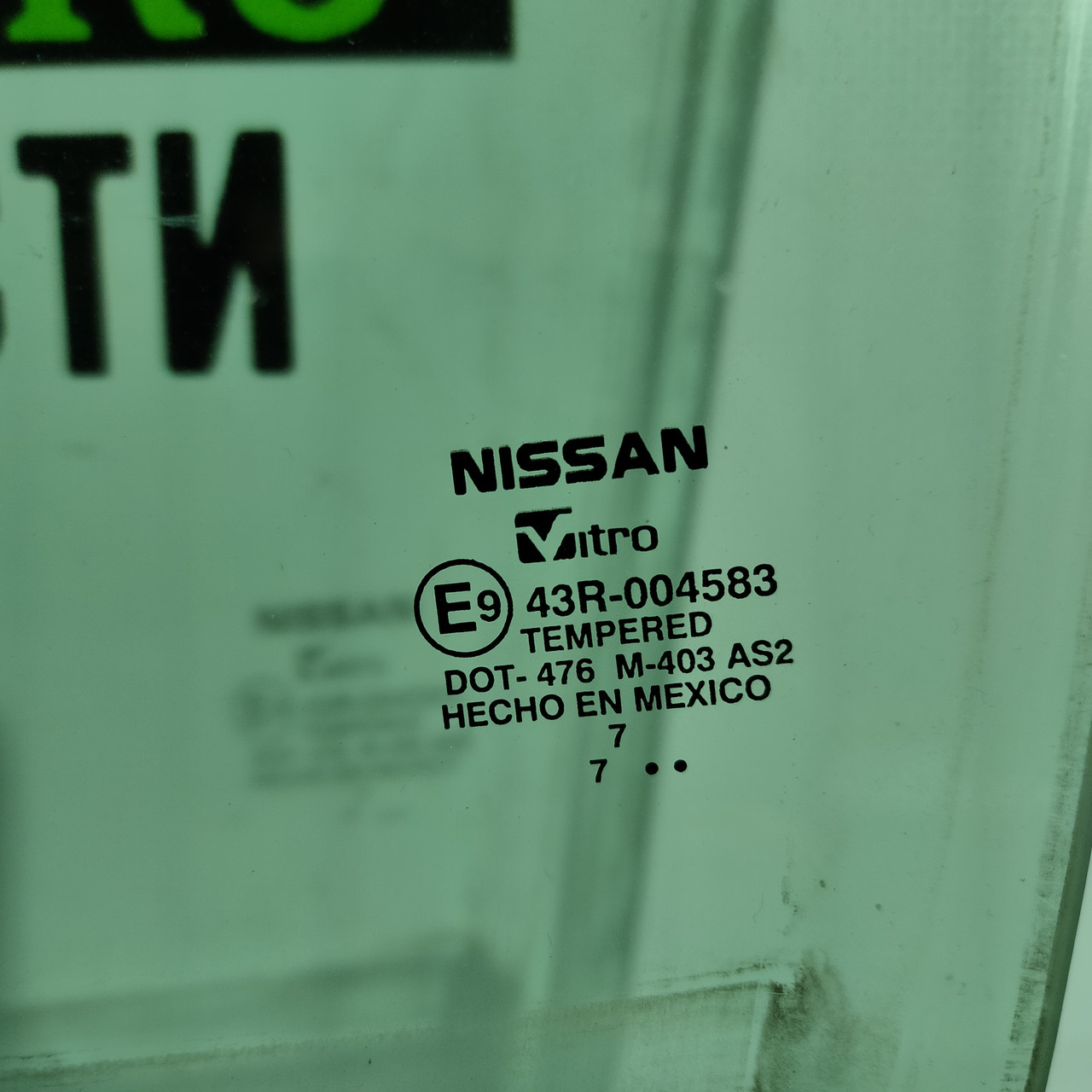 Скло дверей передньої лівої Nissan Sentra 13-19 80301-9AM0A - Зображення 2