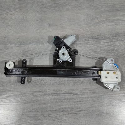 Склопідіймач із мотором передній лівий Nissan Sentra 13-19 80721-9AM0A