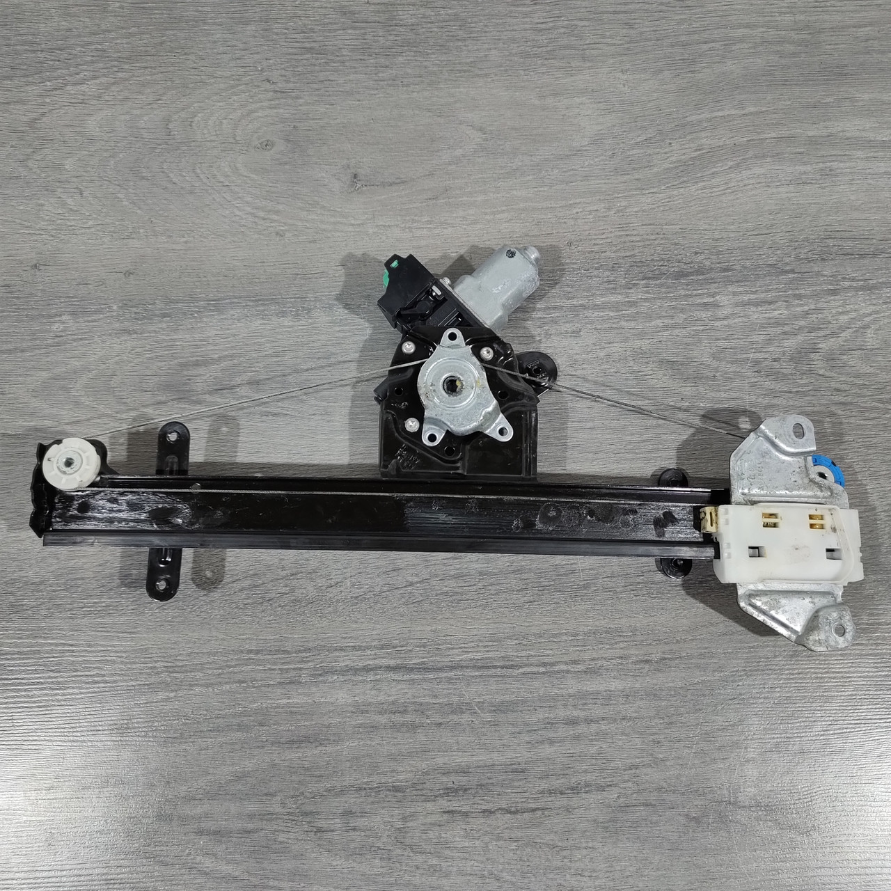 Склопідіймач із мотором передній лівий Nissan Sentra 13-19 80721-9AM0A - Зображення 2