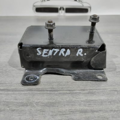 Іклопідсилювача заднього бампера правий Nissan Sentra 13-19 85210-3SH0A