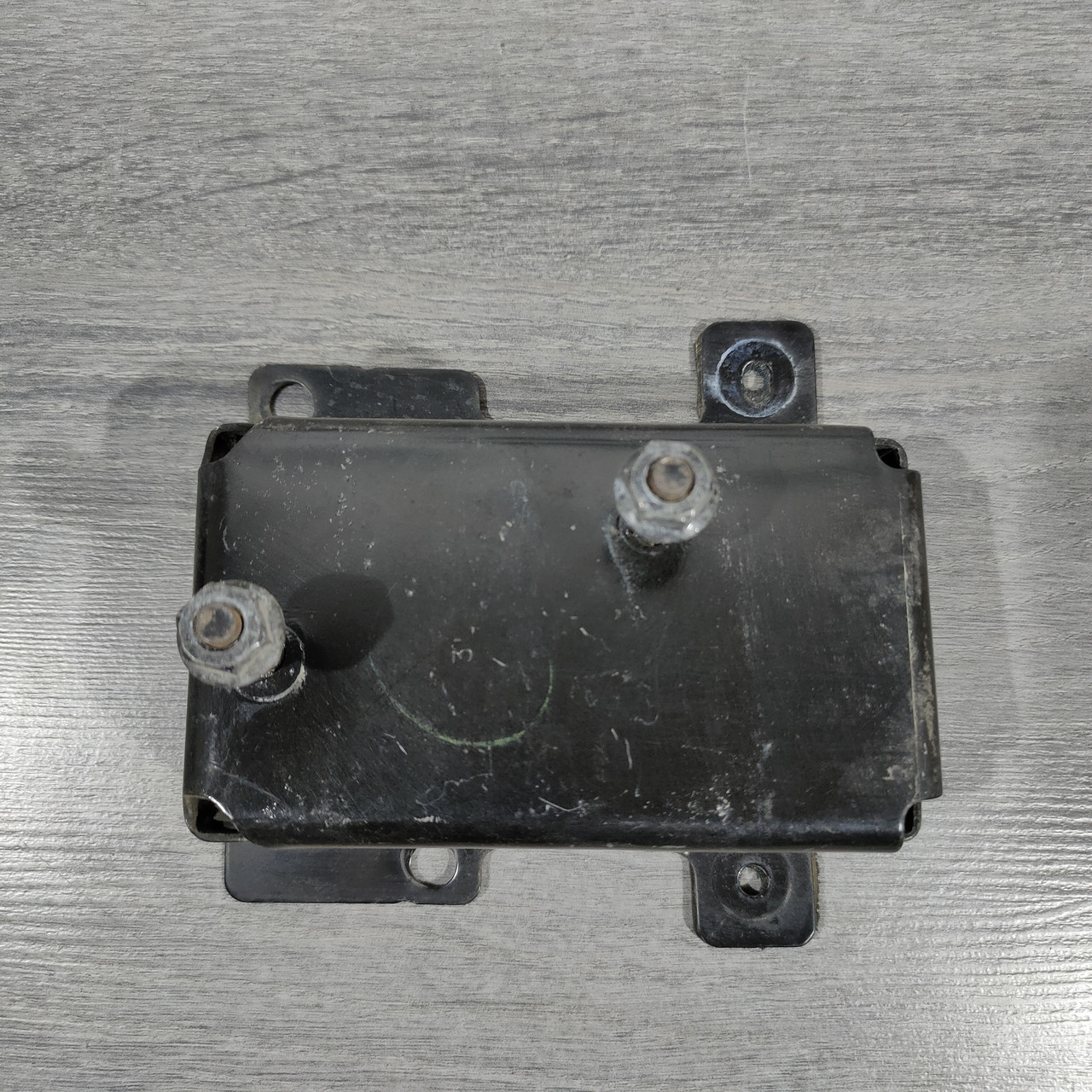 Іклопідсилювача заднього бампера правий Nissan Sentra 13-19 85210-3SH0A