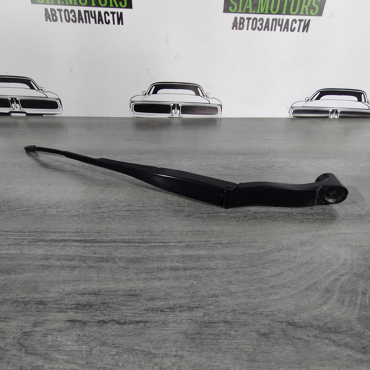 Повідець двірника лівий Nissan Sentra 13-19 28881-3SG0A