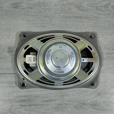 Динамік задньої полиці лівий Nissan Sentra 13-19 28157-3TA1D