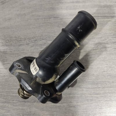 Корпус термостата Ford Focus mk3 11-18 2.0 CP9Z-8592-G