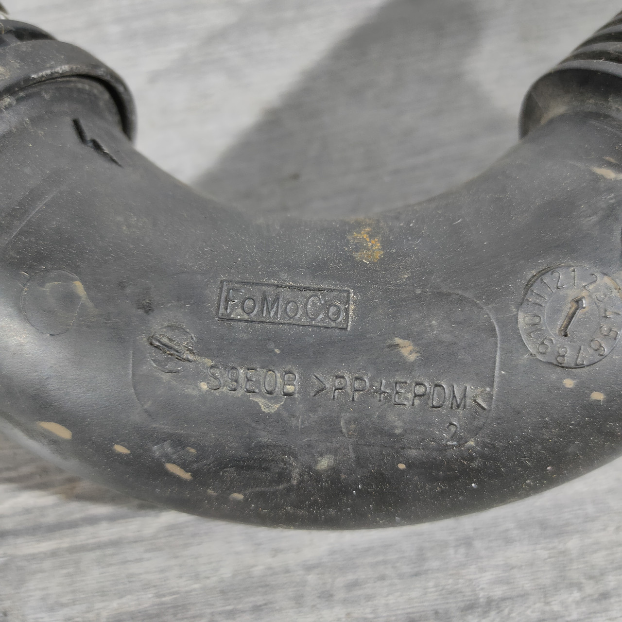 Повітровід від фільтра Ford Focus mk3 15-18 рест 1.0T F1FZ-9C623-A - Зображення 3