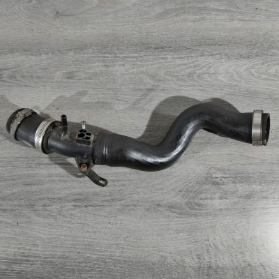 Патрубок на інтеркулер верх Ford Focus mk3 15-18 1.0T рест F1FZ-6C640-C