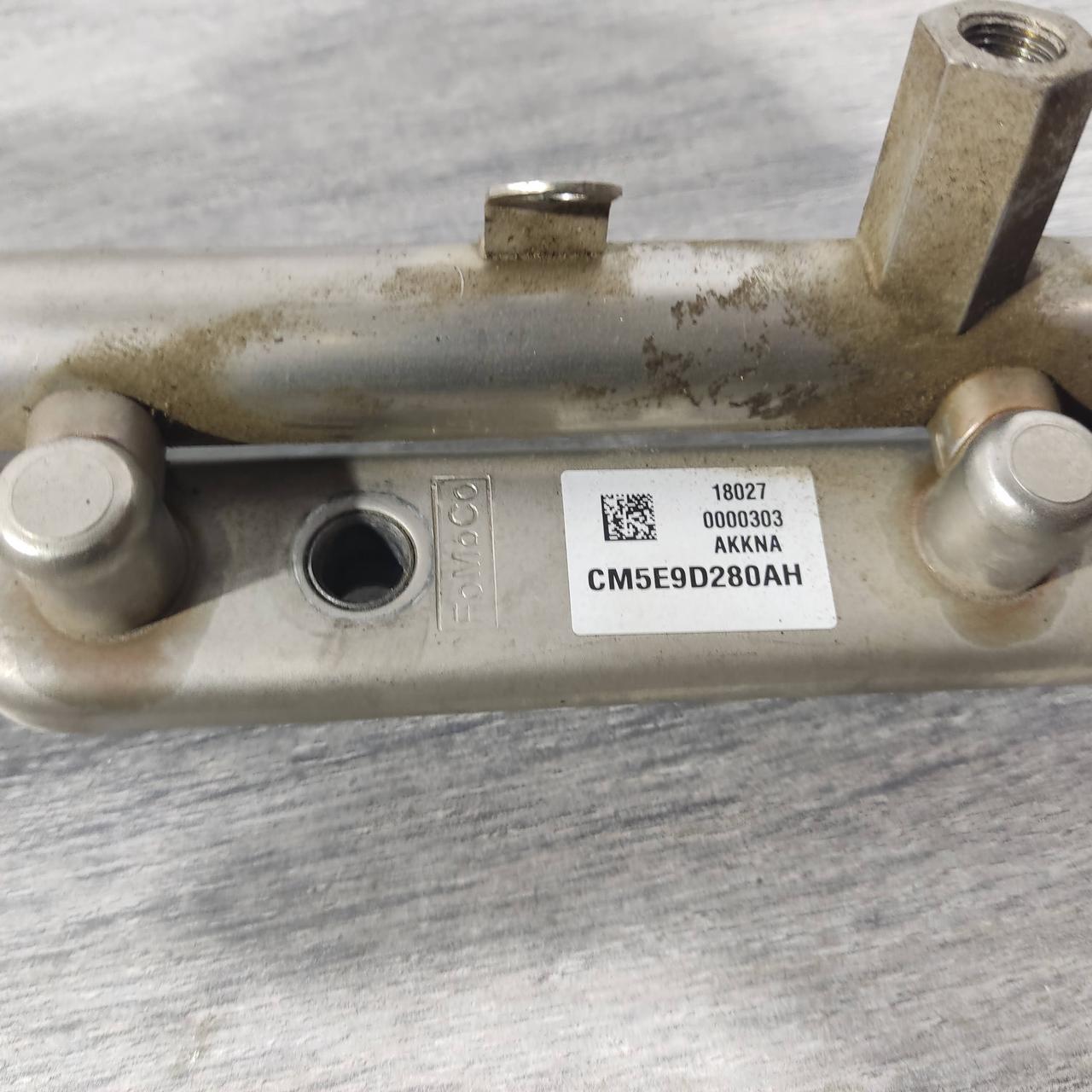 Паливна рейка Ford Focus mk3 11-18 2.0 CP9Z-9D280-B - Зображення 3