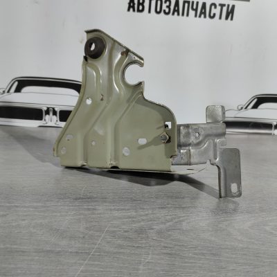 Кронштейн АКБ Nissan Sentra 13-19 64860-3SG0A