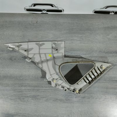 Накладка задньої стійки права Nissan Sentra 13-19, 76934-3SG0A