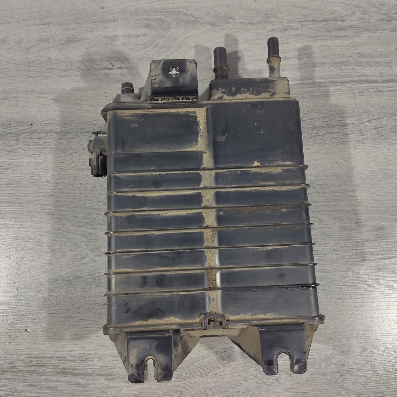 Каністра з вугіллям абсорбер Ford Focus mk3 11-18 2.0 1.0T AS4Z-9D653-F - Зображення 2