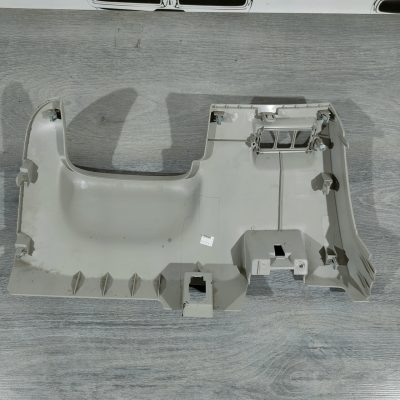 Накладка коліна водія Nissan Sentra 13-19 беж 68962-3SG0A
