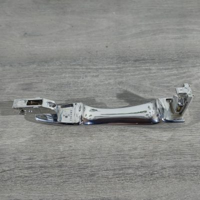 Ручка дверей зовнішня передня ліва Nissan Altima 13-18 82640-3TA0A
