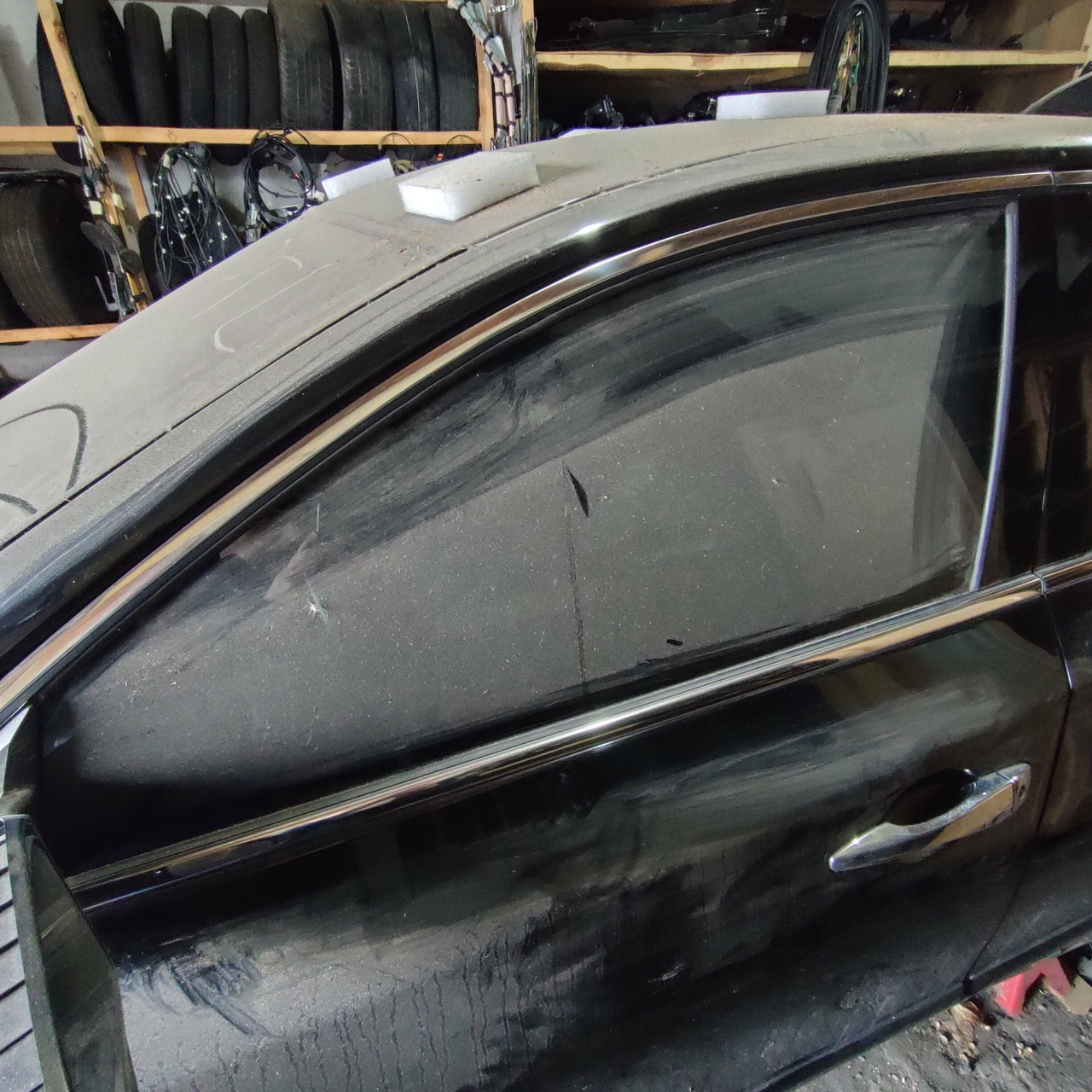 Молдинг двері-скло центральний передній лівий Nissan Altima 13-18 хром 80821-3TA0A
