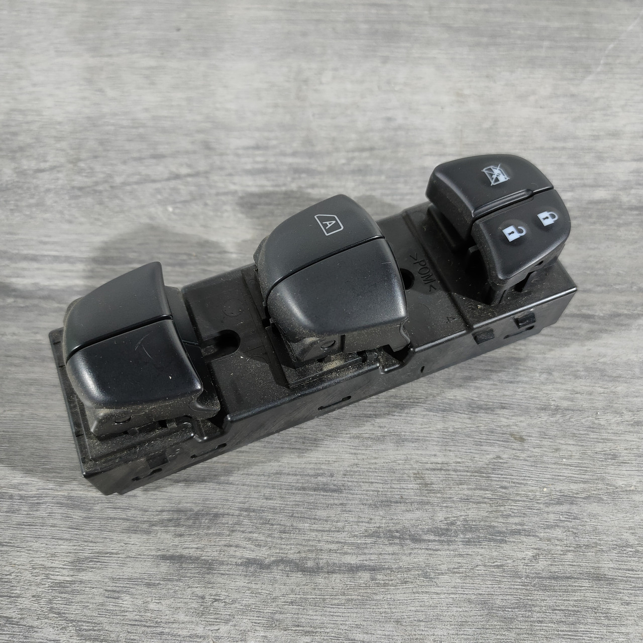 Керування склопідіймачем переднім лівим Nissan Altima 13-18 чорн, 25401-3TA5A