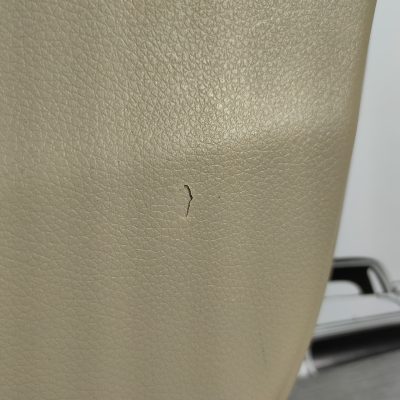 Обшивка дверей картка передня права Nissan Altima 13-18 беж 80900-9HS7B