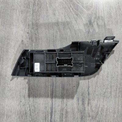 Керування склопідіймачем переднім правим Nissan Altima 13-18 чорн, manual 25411-3TA4A