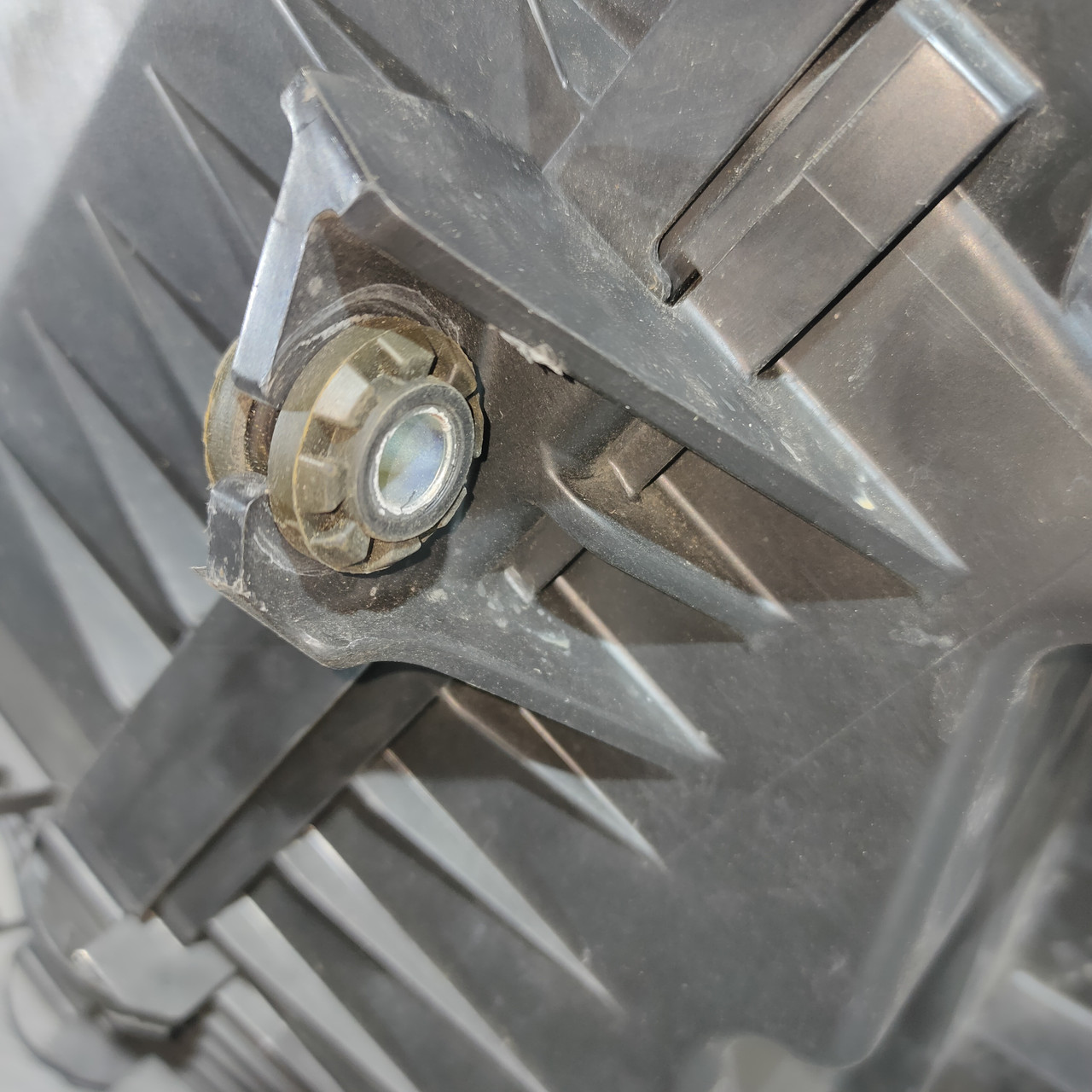 Корпус повітряного фільтра Nissan Altima 13-18 16500-3TA0C - Зображення 6